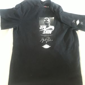 Nike air force 1 black tshirt
